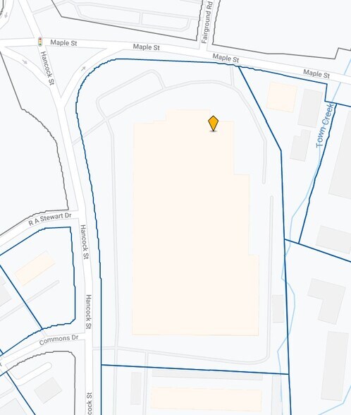 More Photos Of 393 Maple St, Gallatin Flex For Sale