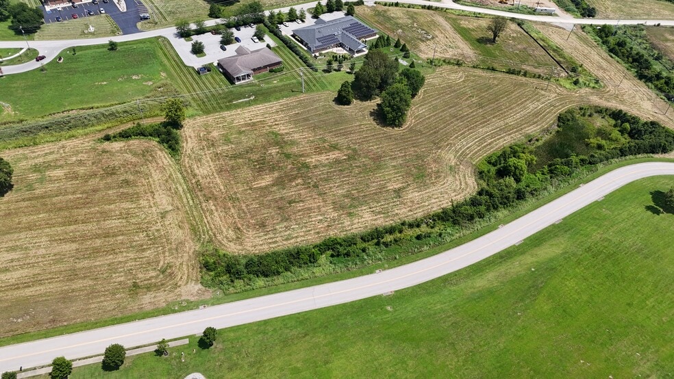 More Photos Of Democrat Dr @ Duncan Pike, Frankfort Land For Sale