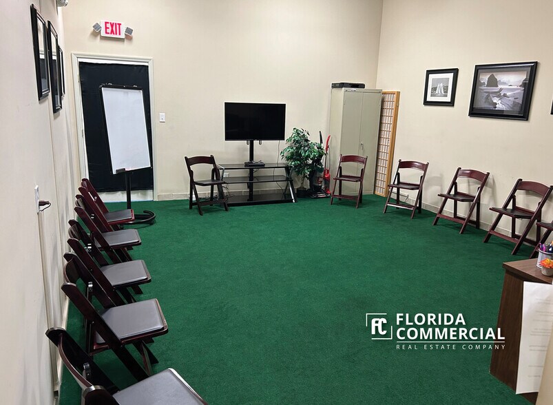 More Photos Of 609-673 SE Central Pky, Stuart Office For Lease