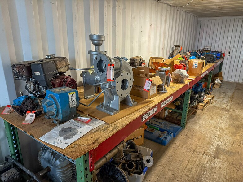 More Photos Of 5640 44th Ave S, Clinton Industrial For Sale
