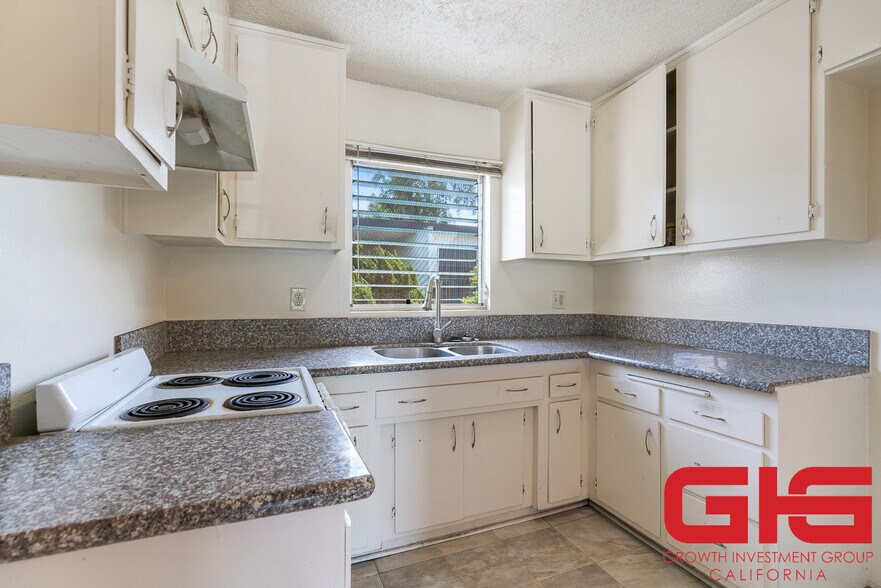 More Photos Of 820 N Raymond Ave, Pasadena Apartments For Sale