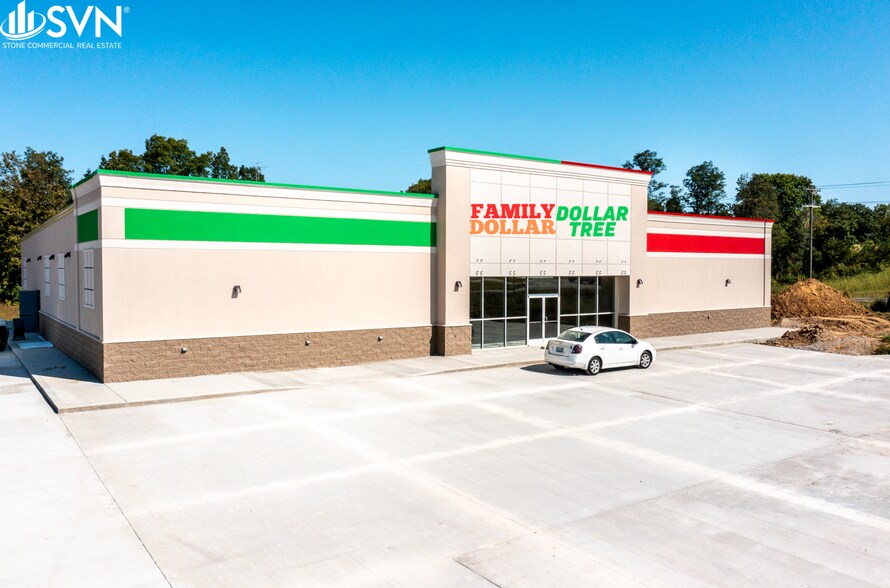 More Photos Of 215 Lock Rd, Butler General Retail For Sale