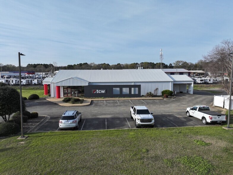 More Photos Of 1180 Collier Dr, Conway Office For Sale