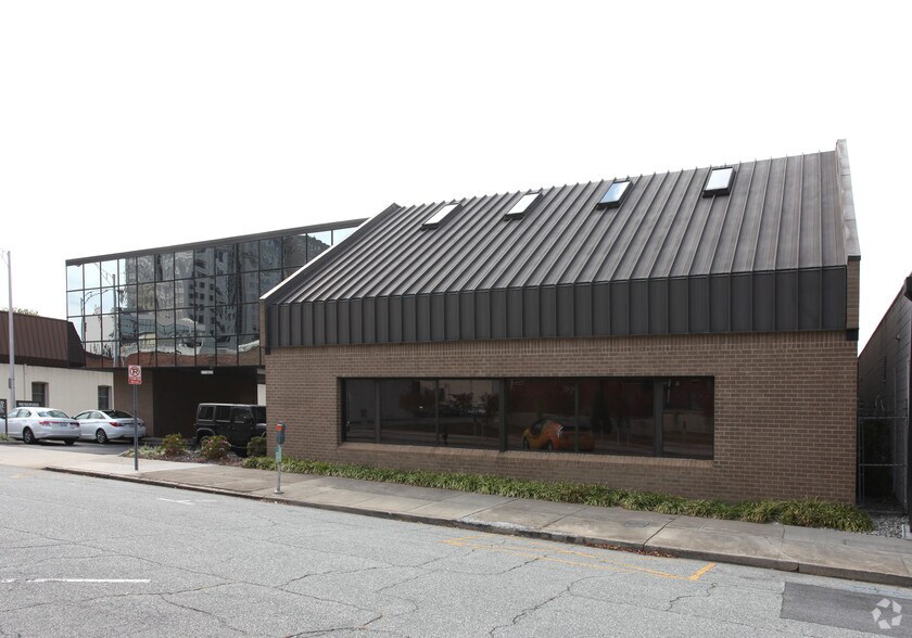 More Photos Of 227 Commerce Pl, Greensboro Office For Sale