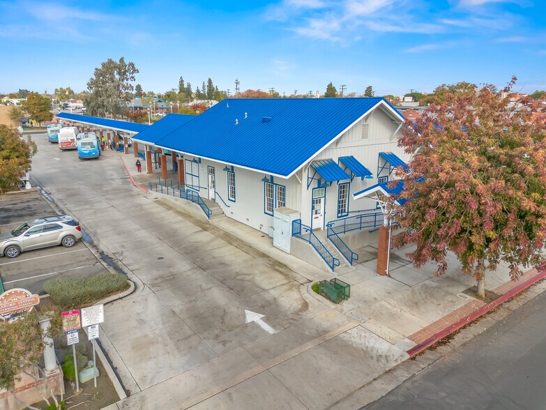 More Photos Of 504 W 7th St, Hanford Freestanding For Sale