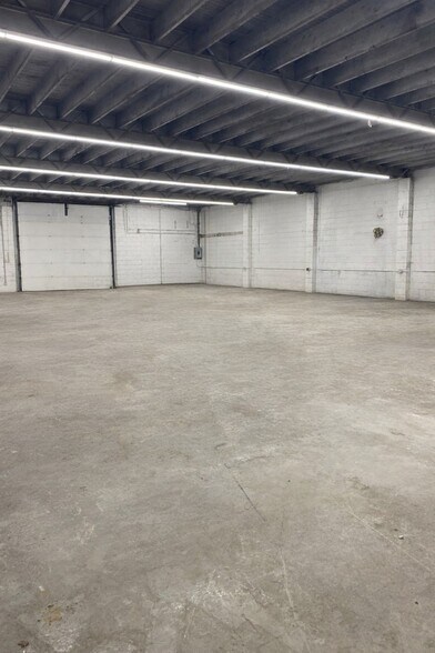 More Photos Of 116 W Almond St, Vineland Office For Lease