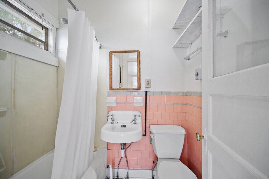 More Photos Of 1224 N Weber St, Colorado Springs Apartments For Sale