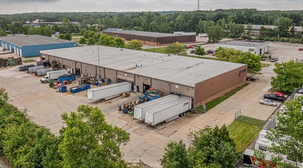 More Photos Of 7470 Industrial Parkway Dr, Lorain Manufacturing For Lease