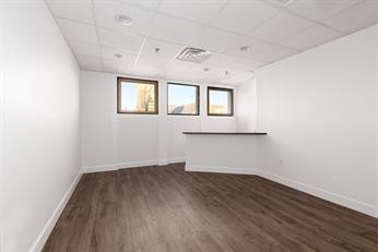 More Photos Of 209 Harvard St, Brookline Medical For Lease