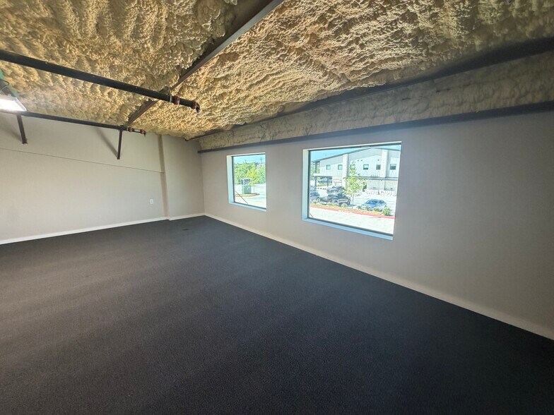More Photos Of 720 S Bell Blvd, Cedar Park Unknown For Lease