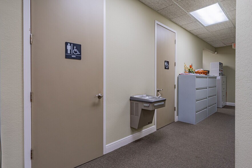 More Photos Of 581 Technology Park, Lake Mary Office For Sale