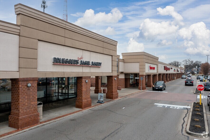 More Photos Of 3800-3838 Paxton Ave, Cincinnati Unknown For Lease