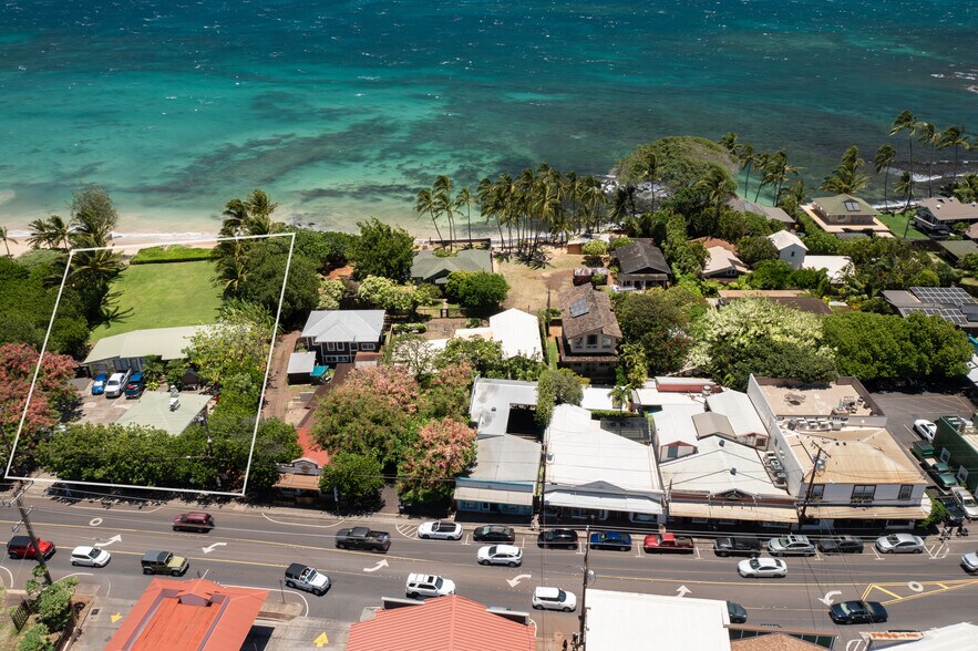 More Photos Of 65 Hana Hwy, Paia Restaurant For Lease