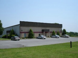 More Photos Of 10390 Wallace Alley St, Blountville Warehouse For Sale