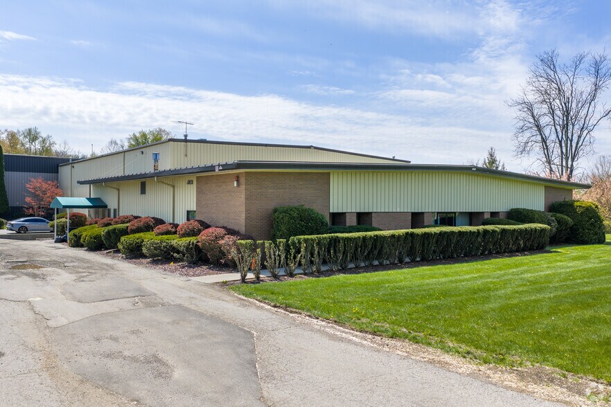 More Photos Of 248 Brighton Rd, Andover Warehouse For Sale