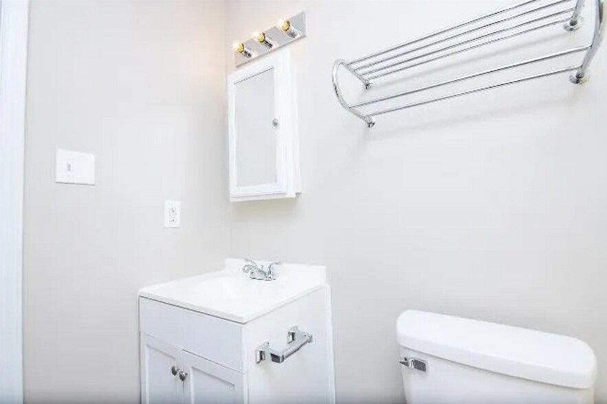 More Photos Of 520 Suburb St, Rocky Mount Apartments For Sale