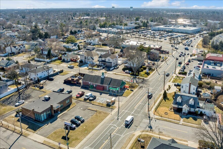 More Photos Of 1620 Front St, East Meadow Medical For Sale