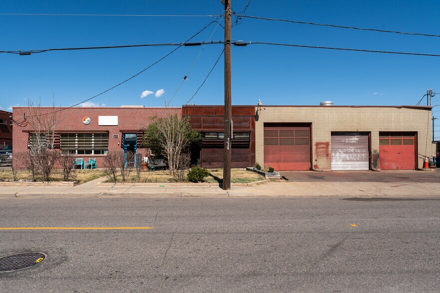More Photos Of 5135-5145 E 38th Ave, Denver Warehouse For Sale