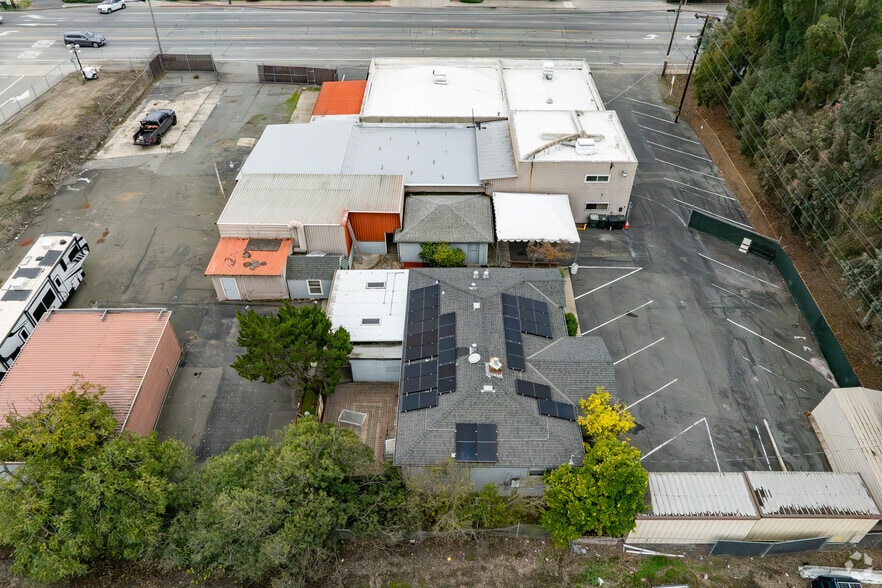 More Photos Of 3503 Pacheco Blvd, Martinez Warehouse For Lease