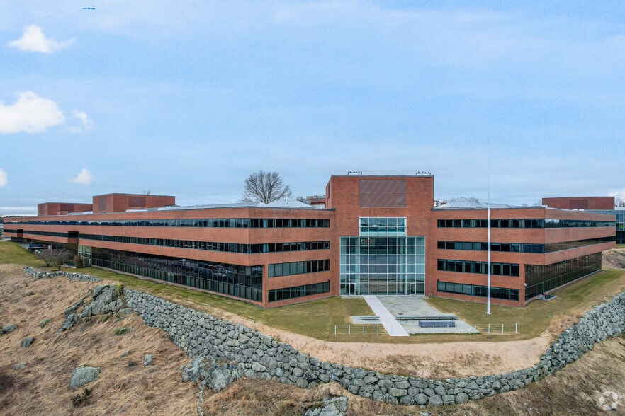 Primary Photo Of 1000 Winter St, Waltham Office For Lease