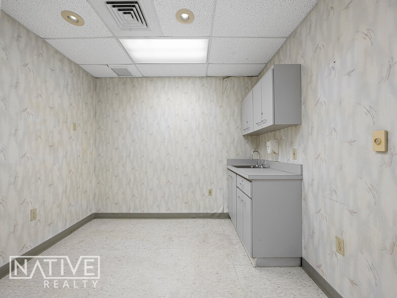 More Photos Of 3700-4032 N Ocean Blvd, Fort Lauderdale Unknown For Lease