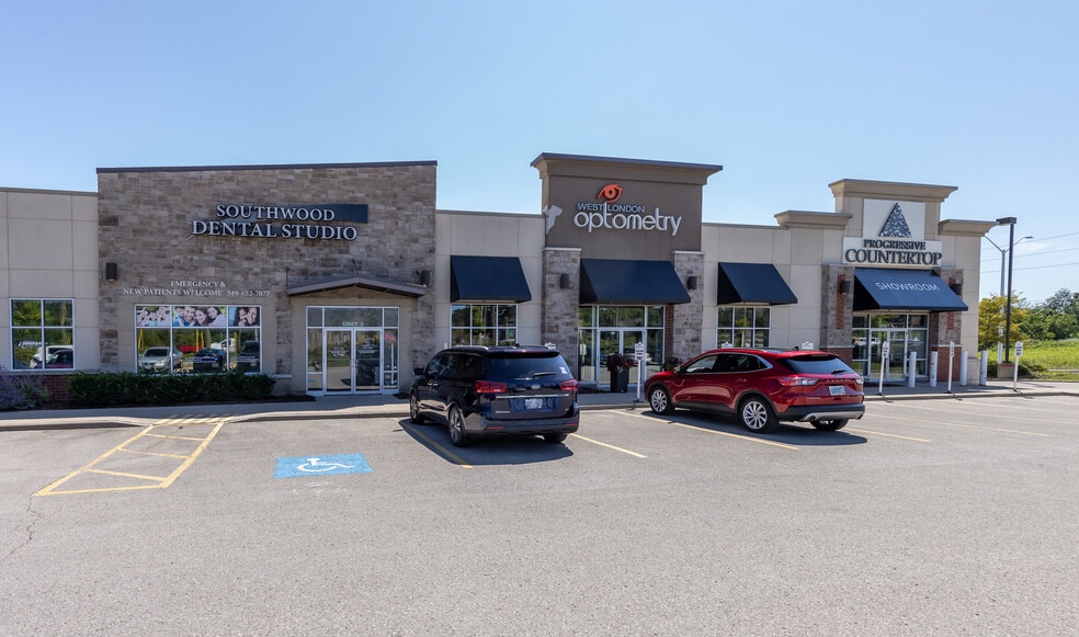 More Photos Of 927 Southdale W rd, London General Retail For Lease