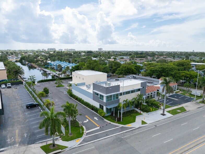 More Photos Of 4460 N Federal Hwy, Lighthouse Point Restaurant For Sale
