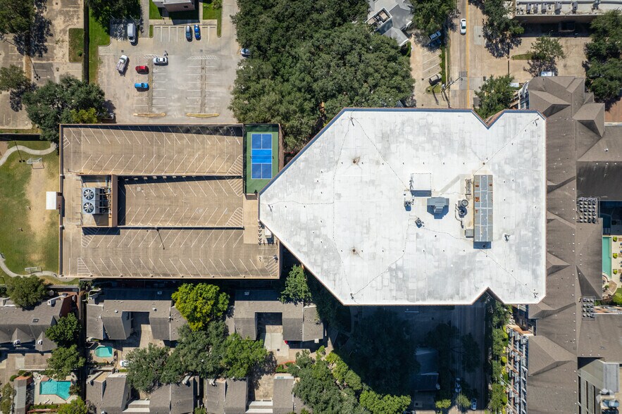 More Photos Of 2603 Augusta Dr, Houston Office For Lease