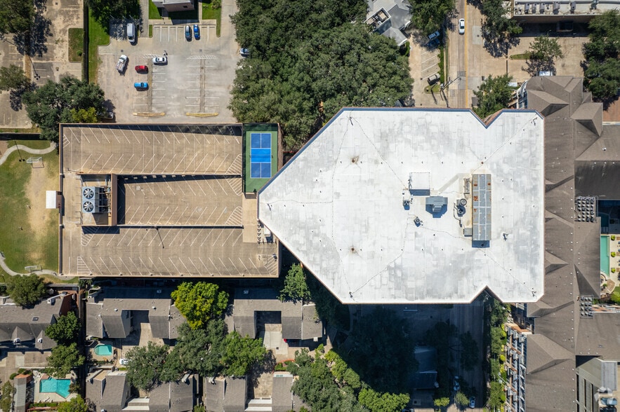 More Photos Of 2603 Augusta Dr, Houston Office For Lease