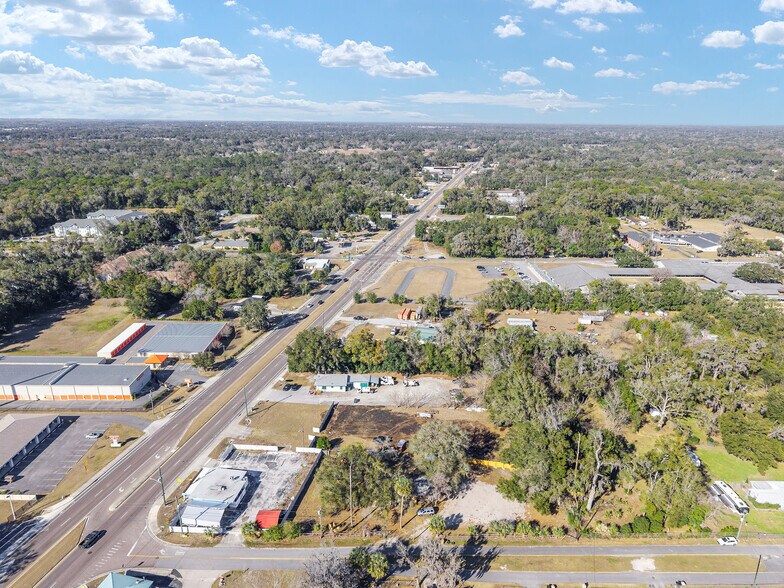 More Photos Of 1007 25th St, Ocala General Retail For Sale