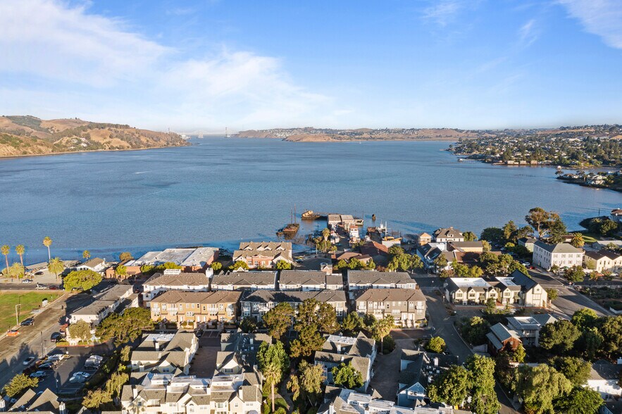More Photos Of 106 W J St, Benicia Office For Sale