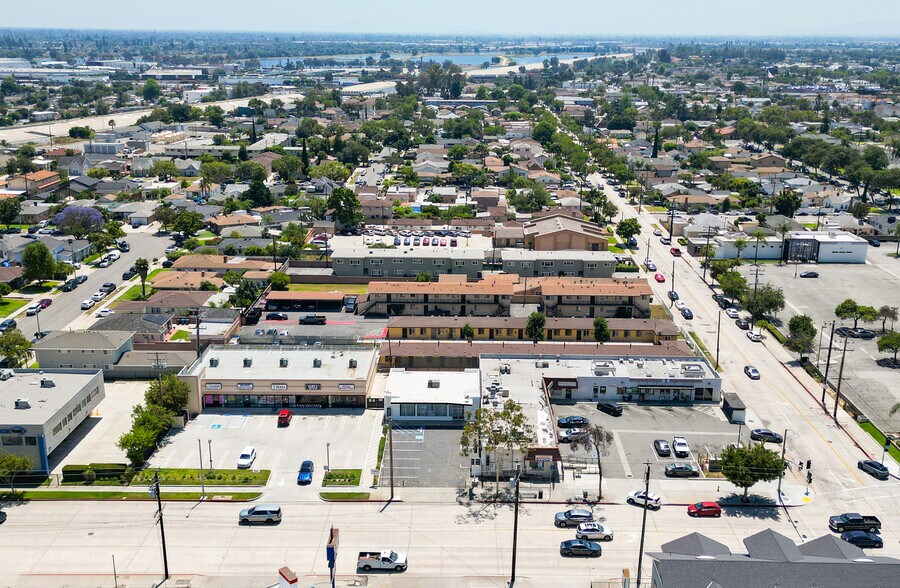More Photos Of 209 E Beverly Blvd, Montebello Freestanding For Lease