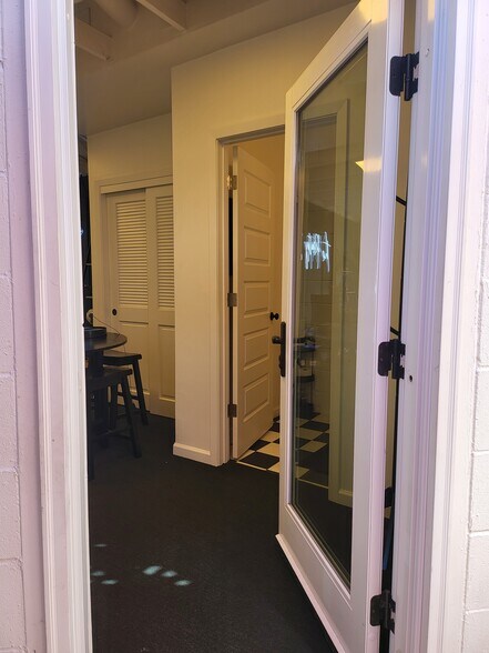 More Photos Of 7451 Monterey St, Gilroy Storefront Retail Office For Sale