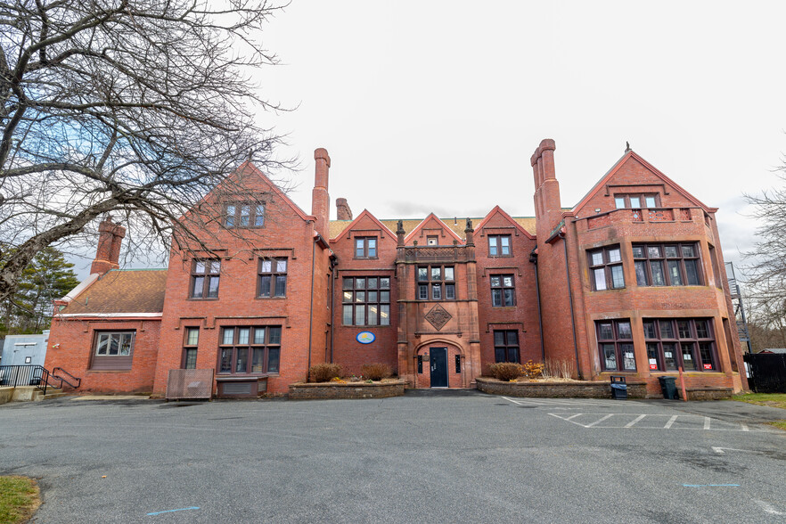 Primary Photo Of 349 Old Stockbridge Rd, Lenox Rehabilitation Center For Sale