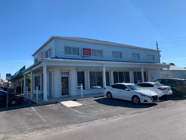 More Photos Of 3221 Tamiami Trl, Port Charlotte Medical For Lease