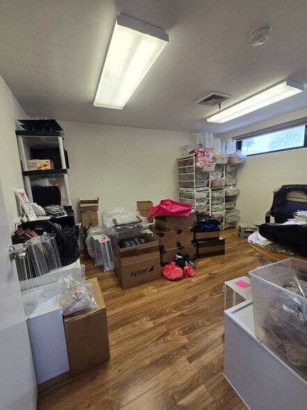 More Photos Of 228 Rivervale Rd, River Vale Office For Sale