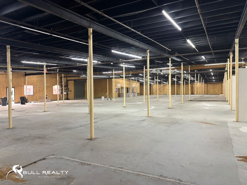 More Photos Of 406 Fourth Ave, Dalton Manufacturing For Sale