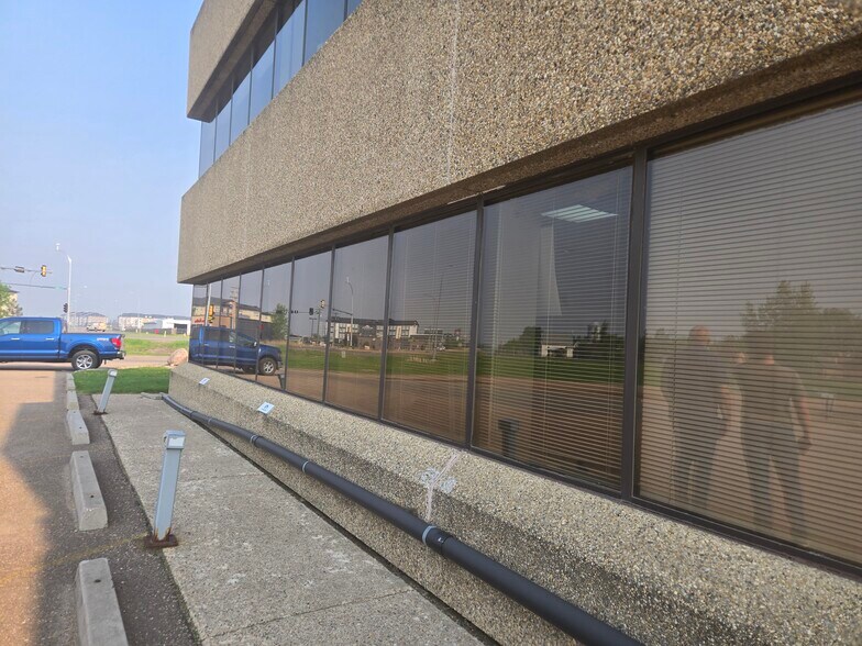 More Photos Of 5201 44 St, Bonnyville Industrial For Sale