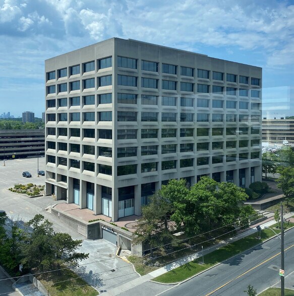 More Photos Of 225 Duncan Mill Rd, Toronto Office For Lease