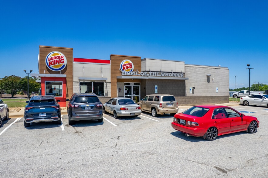 More Photos Of 2200 New Cut Rd, Spartanburg Fast Food For Sale