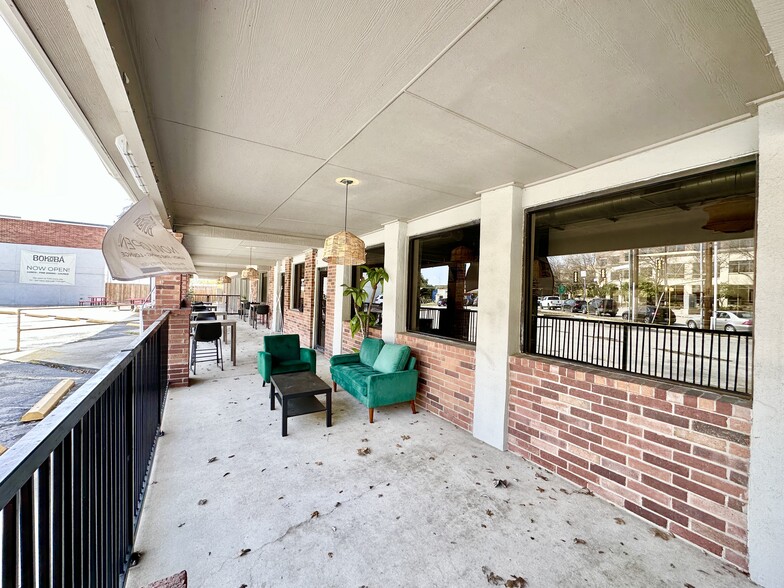 More Photos Of 3420-3440 N St Marys St, San Antonio Unknown For Lease