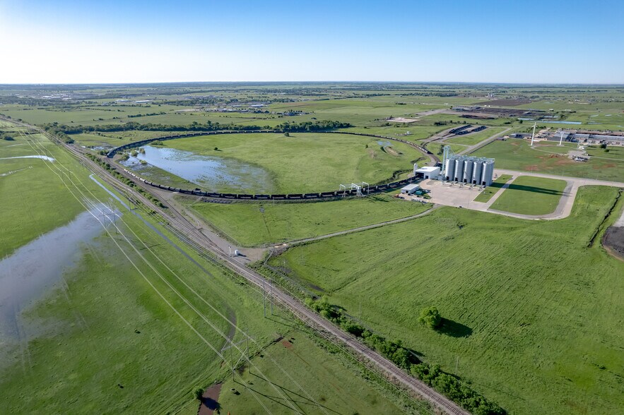 More Photos Of Evans Rd & OK-66, El Reno Unknown For Lease