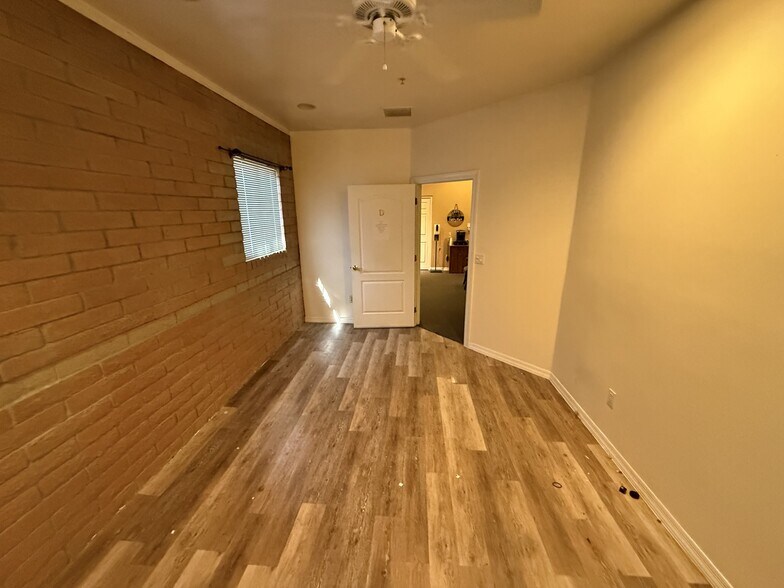 More Photos Of 1405 N Dobson Rd, Chandler Office For Lease