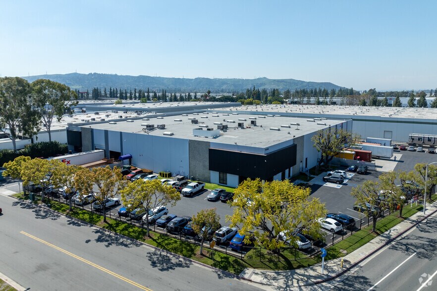 More Photos Of 15736 E Valley Blvd, City of Industry Warehouse For Lease