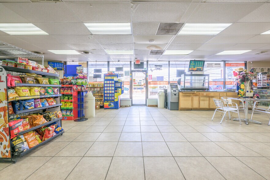 More Photos Of 67-69 Green St, Hudson Convenience Store For Sale