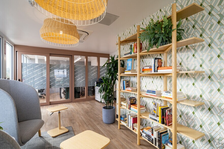 More Photos Of 4 W 4th Ave, San Mateo Coworking Space