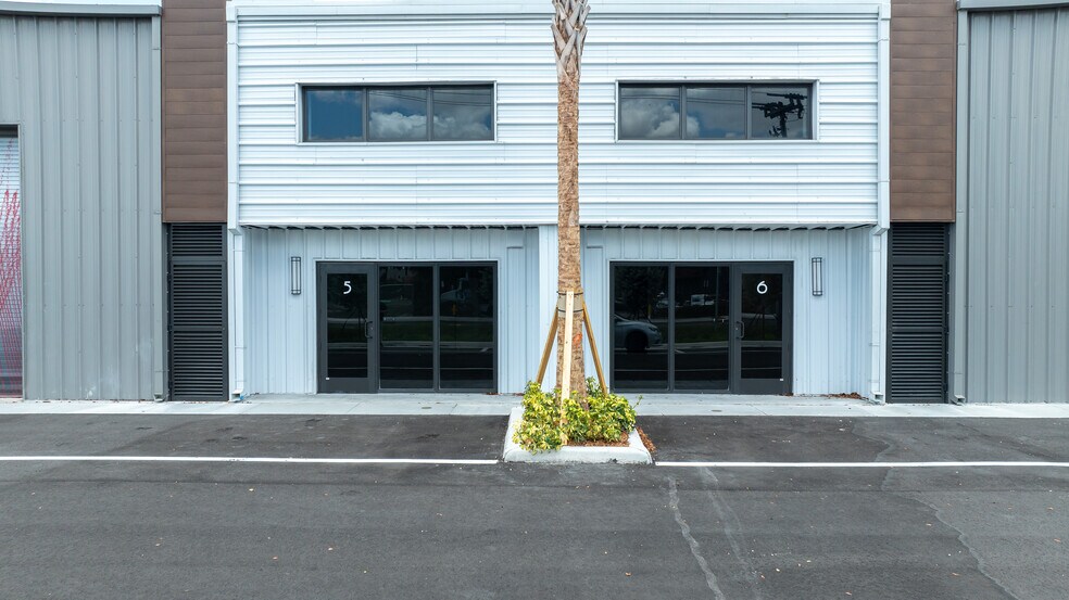 More Photos Of 7265 NW 74th St, Medley Warehouse For Sale