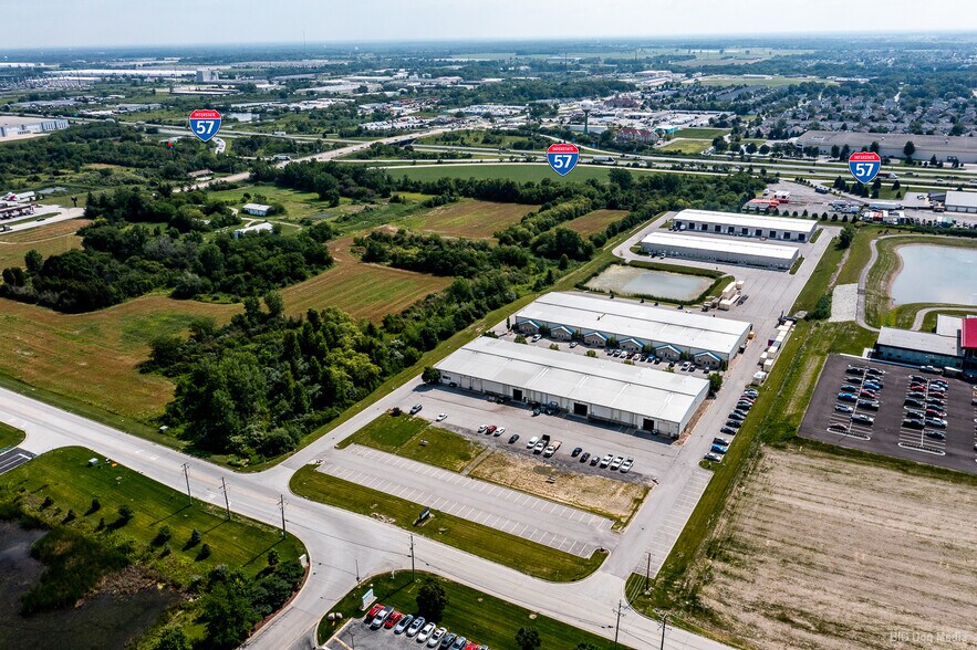 More Photos Of 6370 W Emerald Pky, Monee Warehouse For Lease