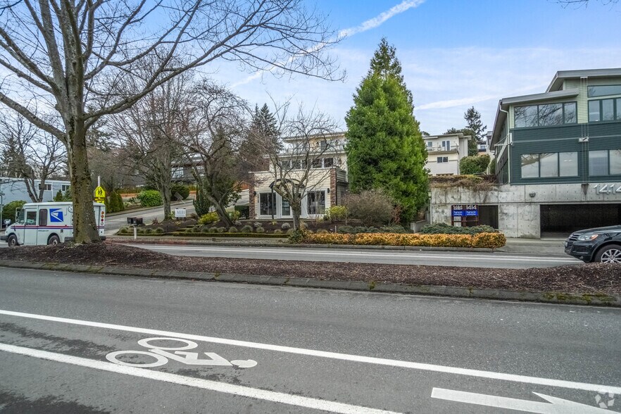 More Photos Of 1418 Market St, Kirkland Storefront Retail Residential For Sale