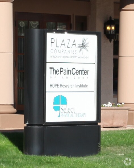 More Photos Of 9401-9403 W Thunderbird Rd, Peoria Medical For Lease